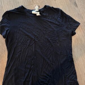 ALO ATHLETICS Classic Black Women's Top